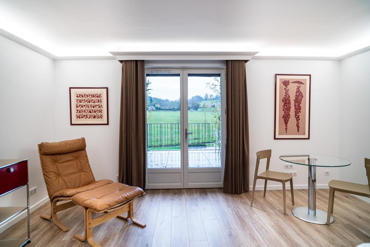Bed and Breakfast Les Sources Du Val Saint-Pierre-du-Val Exterior foto